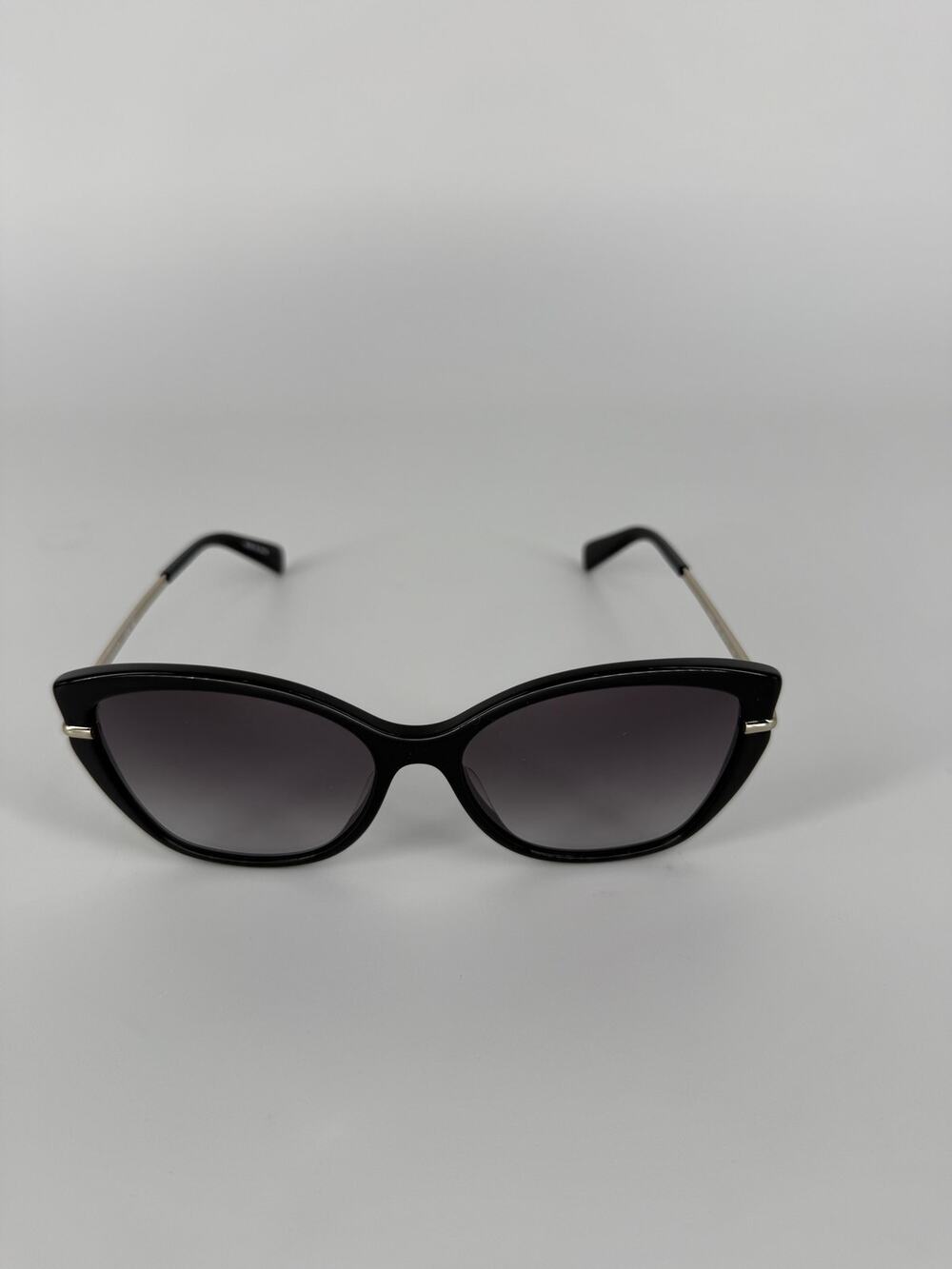 Longchamp LO627S 001 Sunglasses Women Black Cat Eye Gray Gradient 57mm New